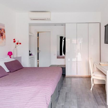 Rhome Accomodation โรม ภายนอก รูปภาพ