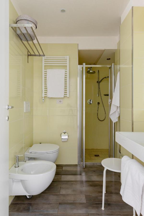 Rhome Accomodation โรม ภายนอก รูปภาพ